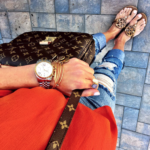 pochette metis Destroyed cropped jeans