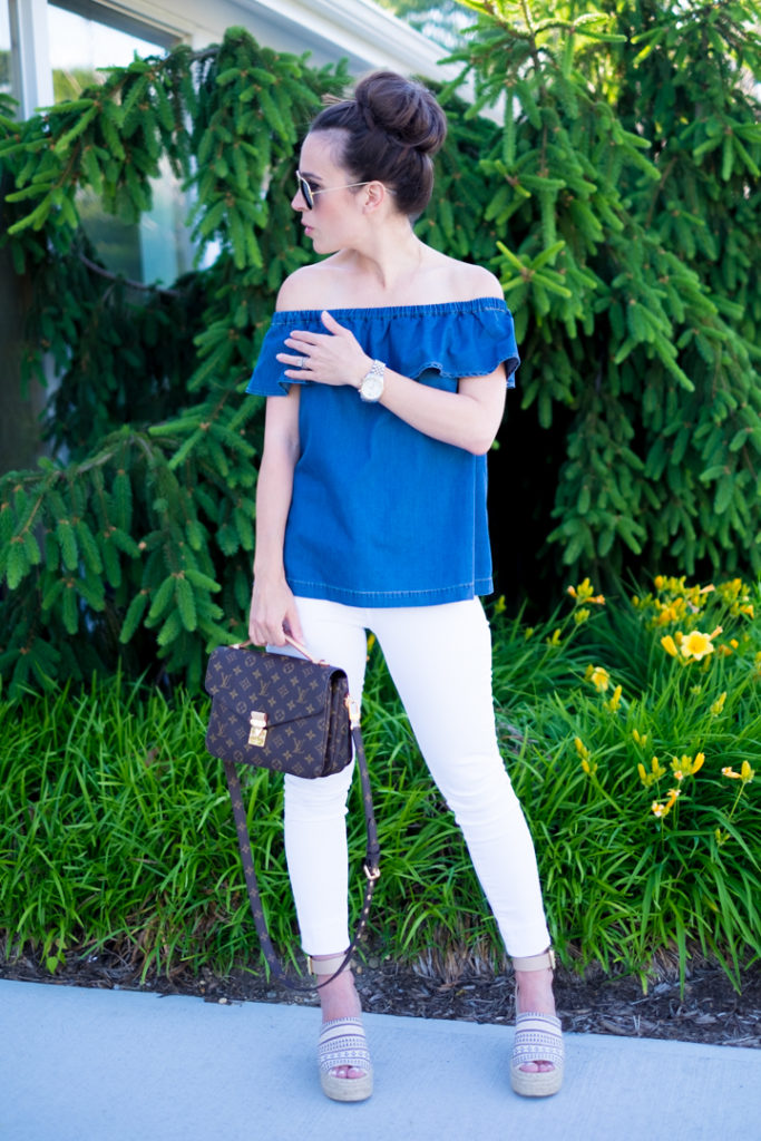 White jeans outfit