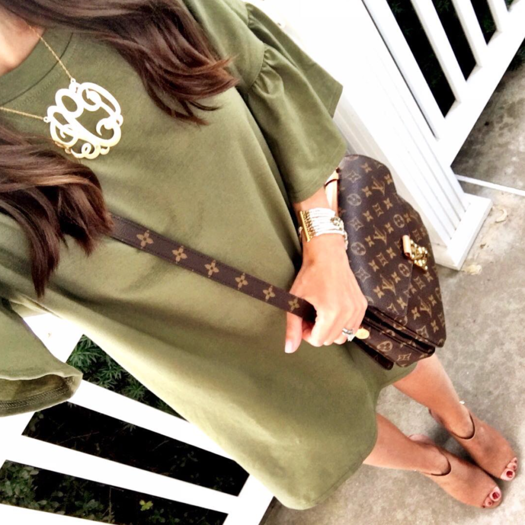 bell sleeve