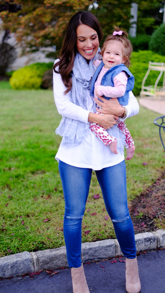 mom-and-daughter-coordinating-outfits-fall