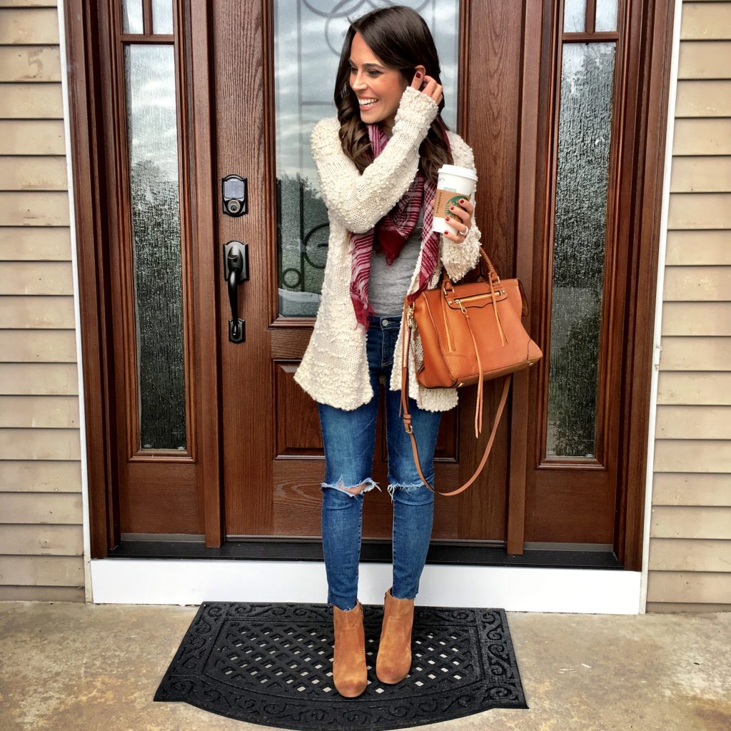 cozy-cream-cardigan-outfit