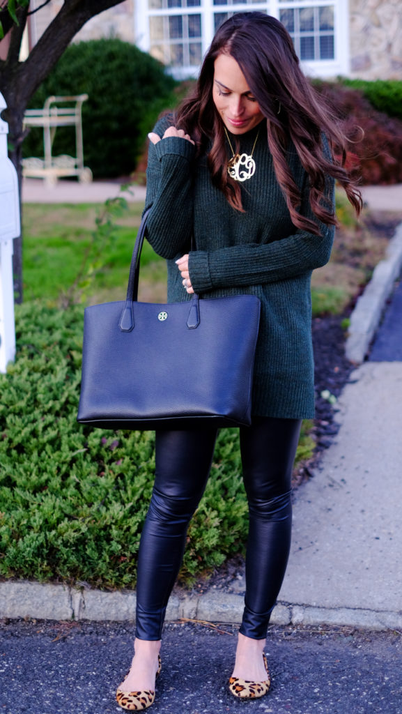 faux-leather-leggings-outfit-idea