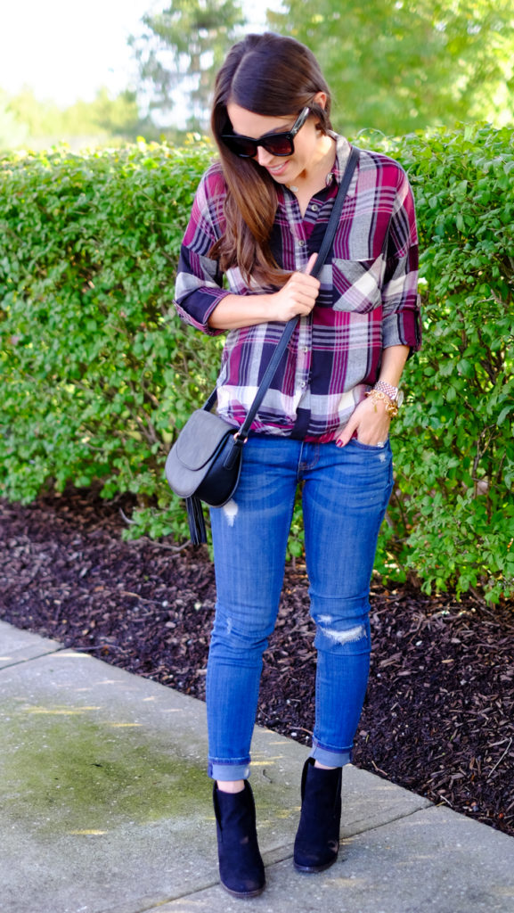 plaid-shirt-outfit