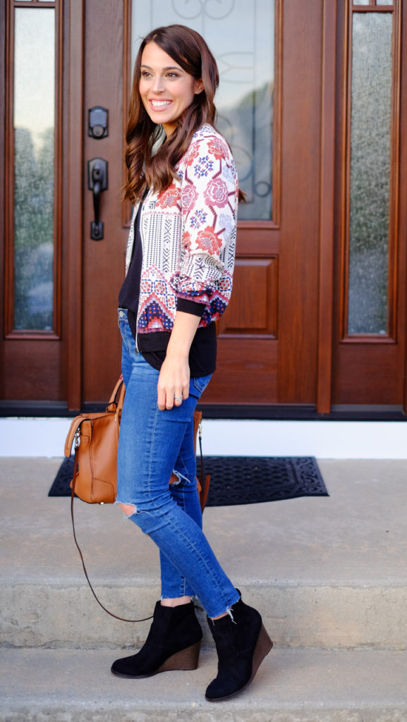bomber-jacket-outfit-idea