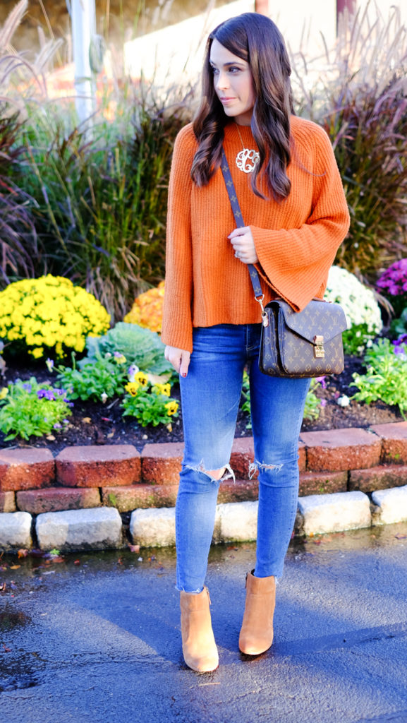 knit-bell-sleeve-pullover