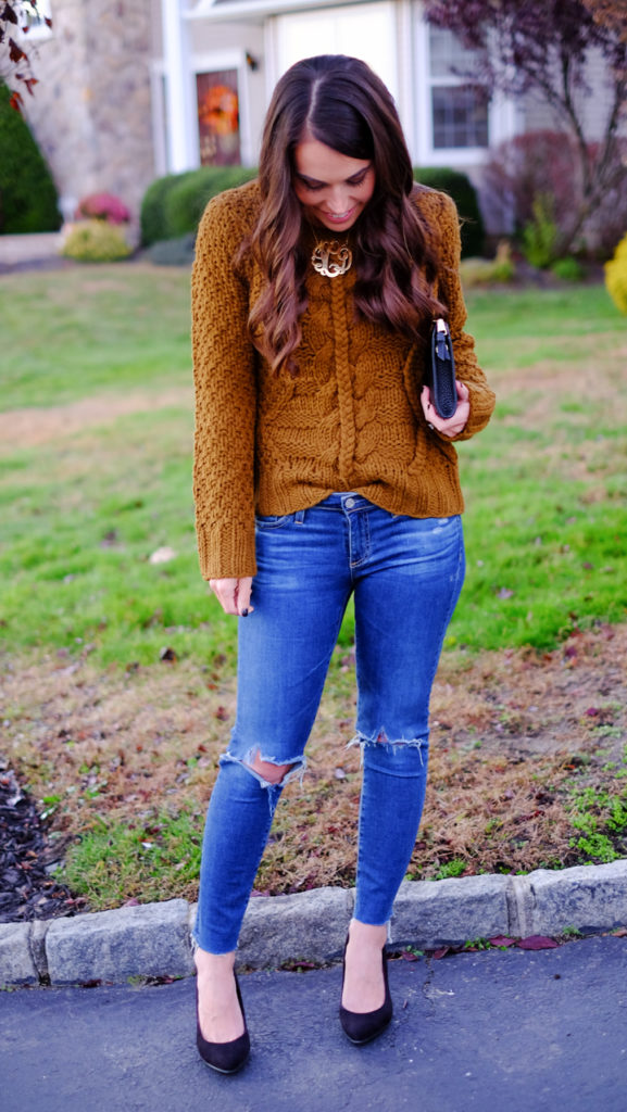 casual-thanksgiving-outfit