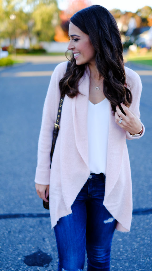 pink-cardigan-winter-outfit