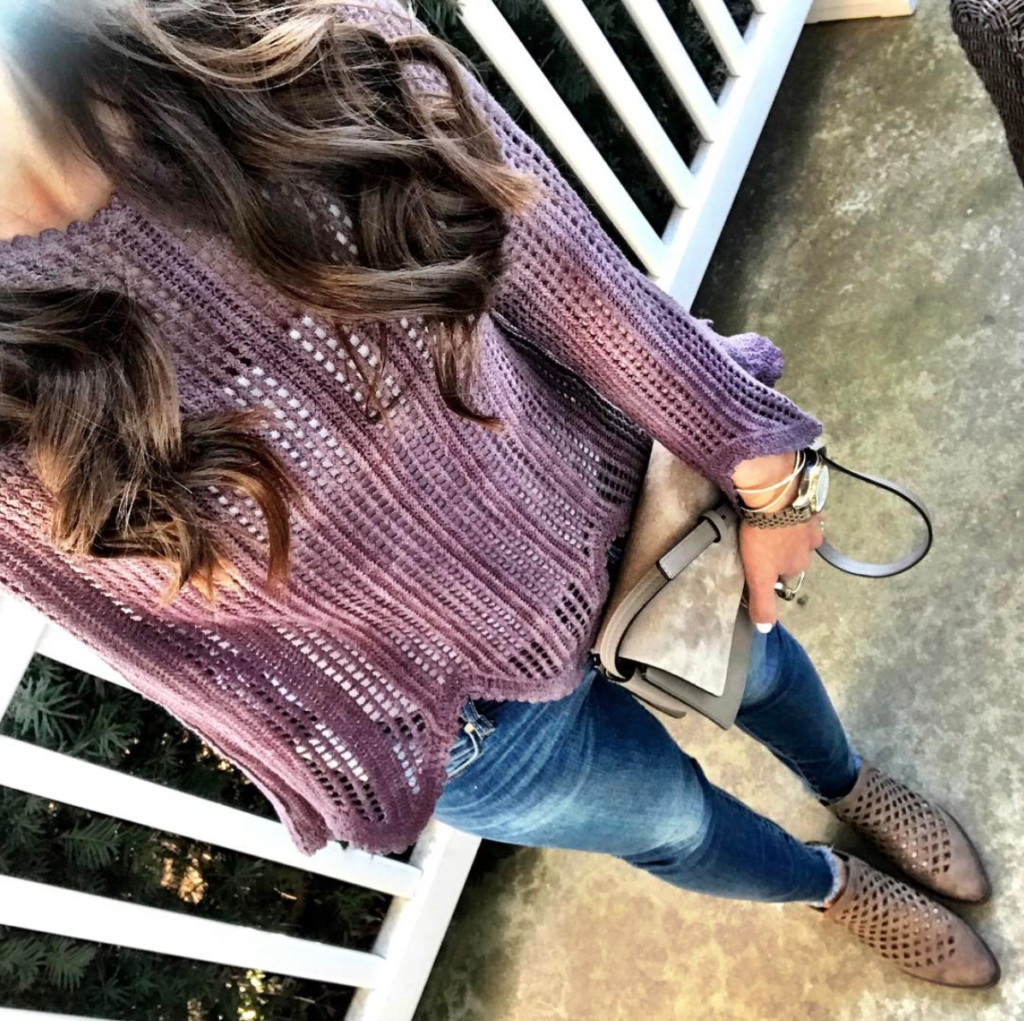 Lace scallop hem blouse