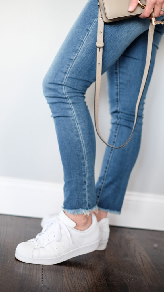 adidas superstar sneakers outfit