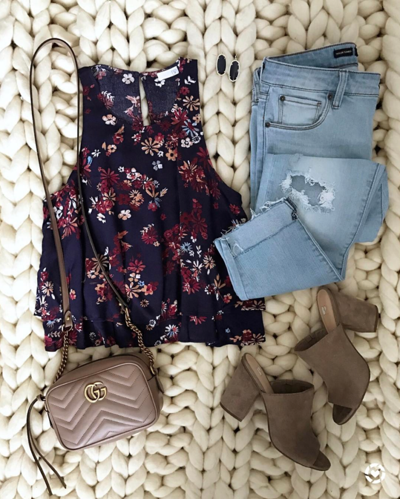 floral tank and boyfriend jeans outfit