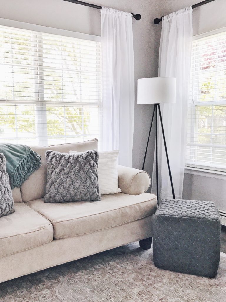 White and gray living room 5