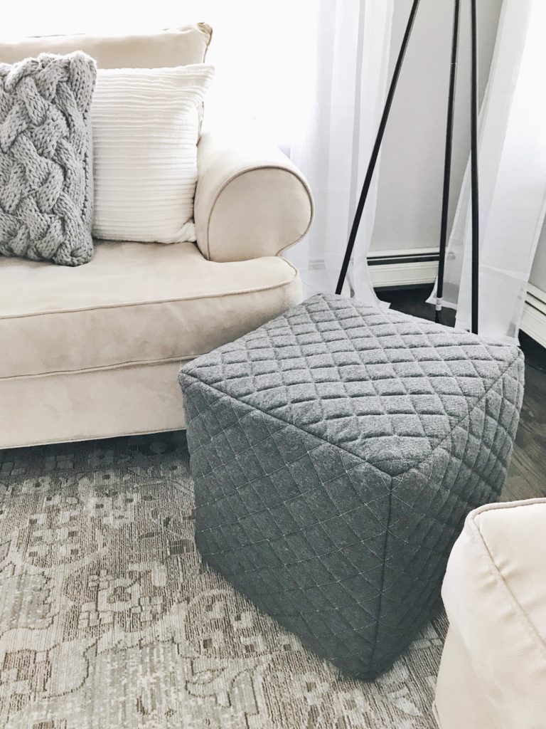 White and gray living room 3