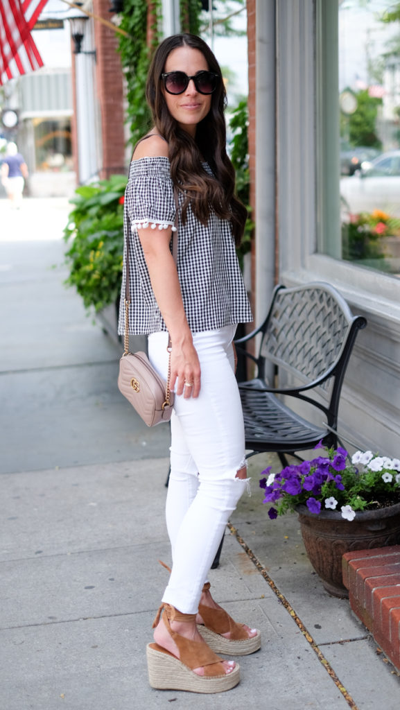 white jeans summer outfit